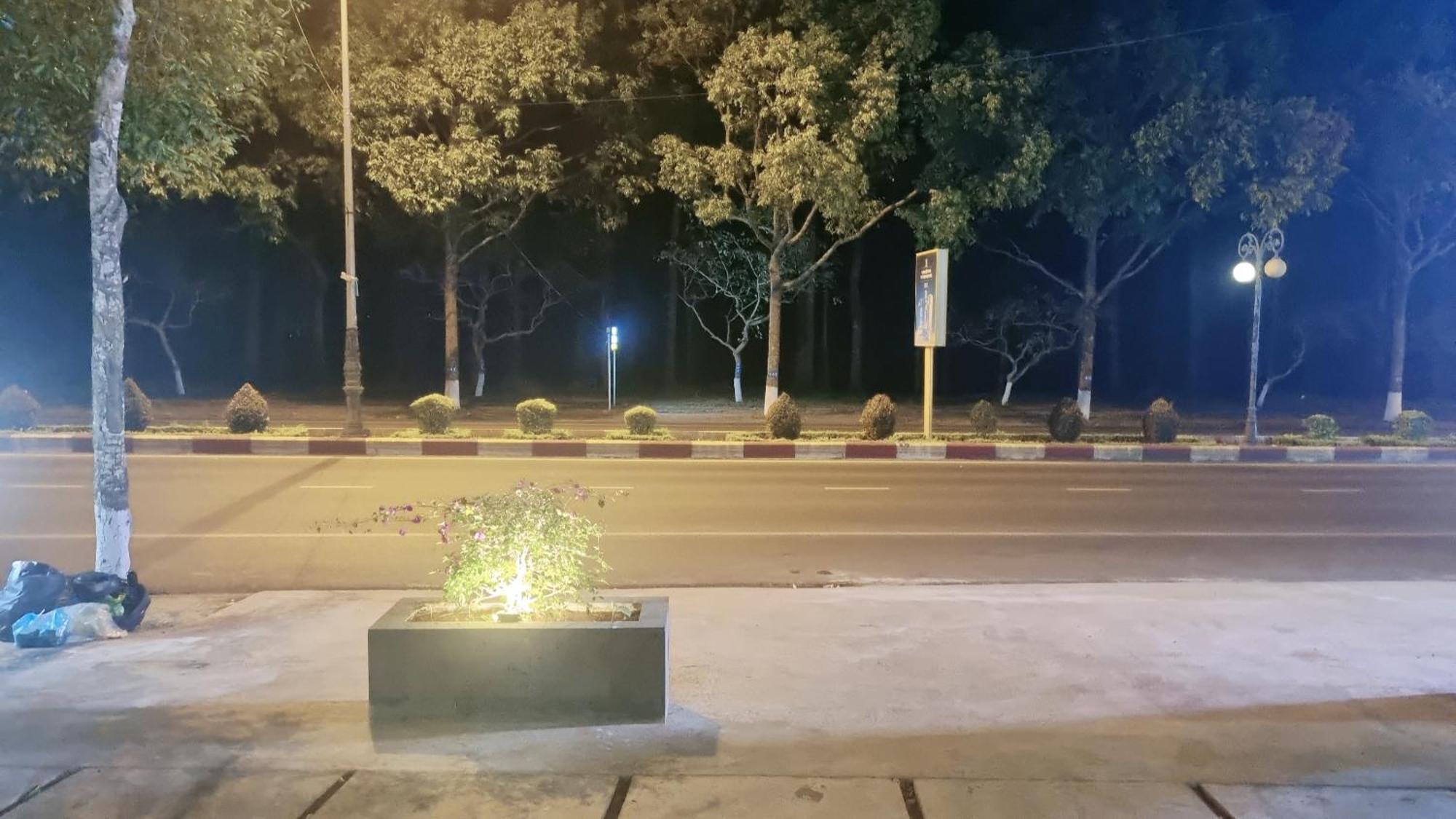Khoi Dai Hotel Buon Ma Thuot Bagian luar foto