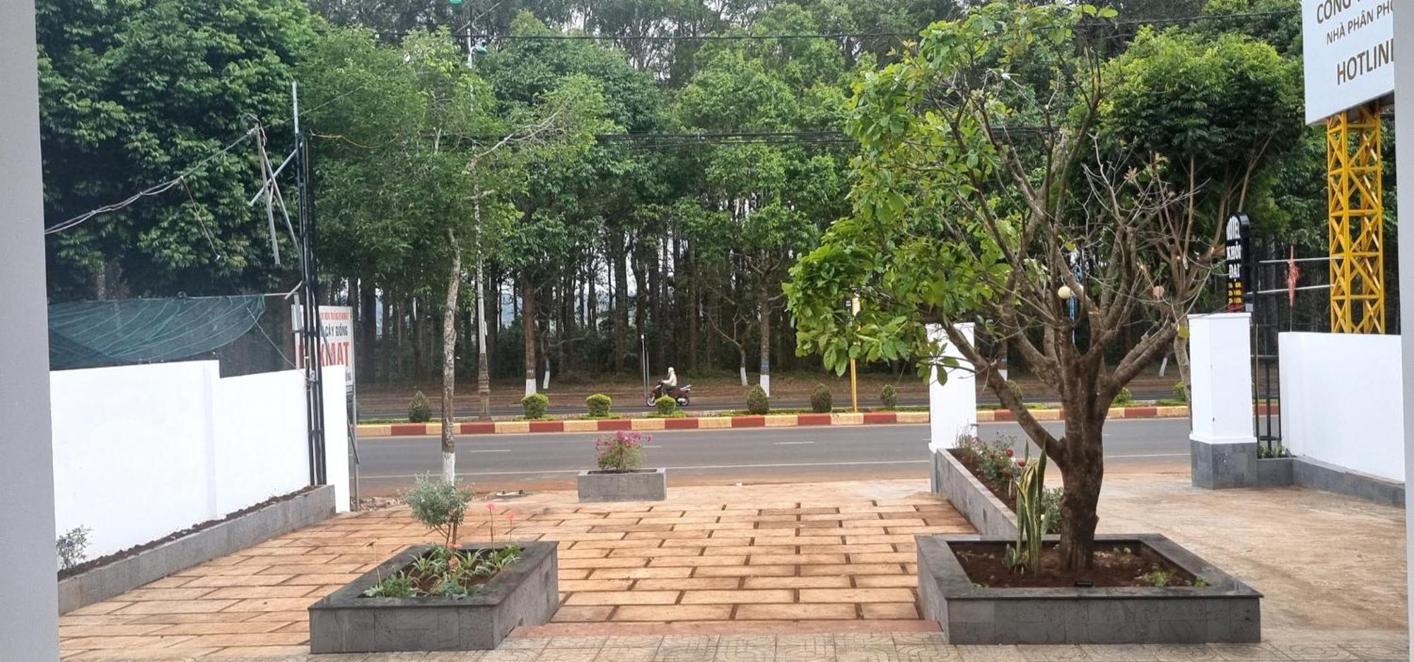 Khoi Dai Hotel Buon Ma Thuot Bagian luar foto